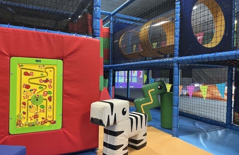 Indoor speeltuin in zeeland herfst